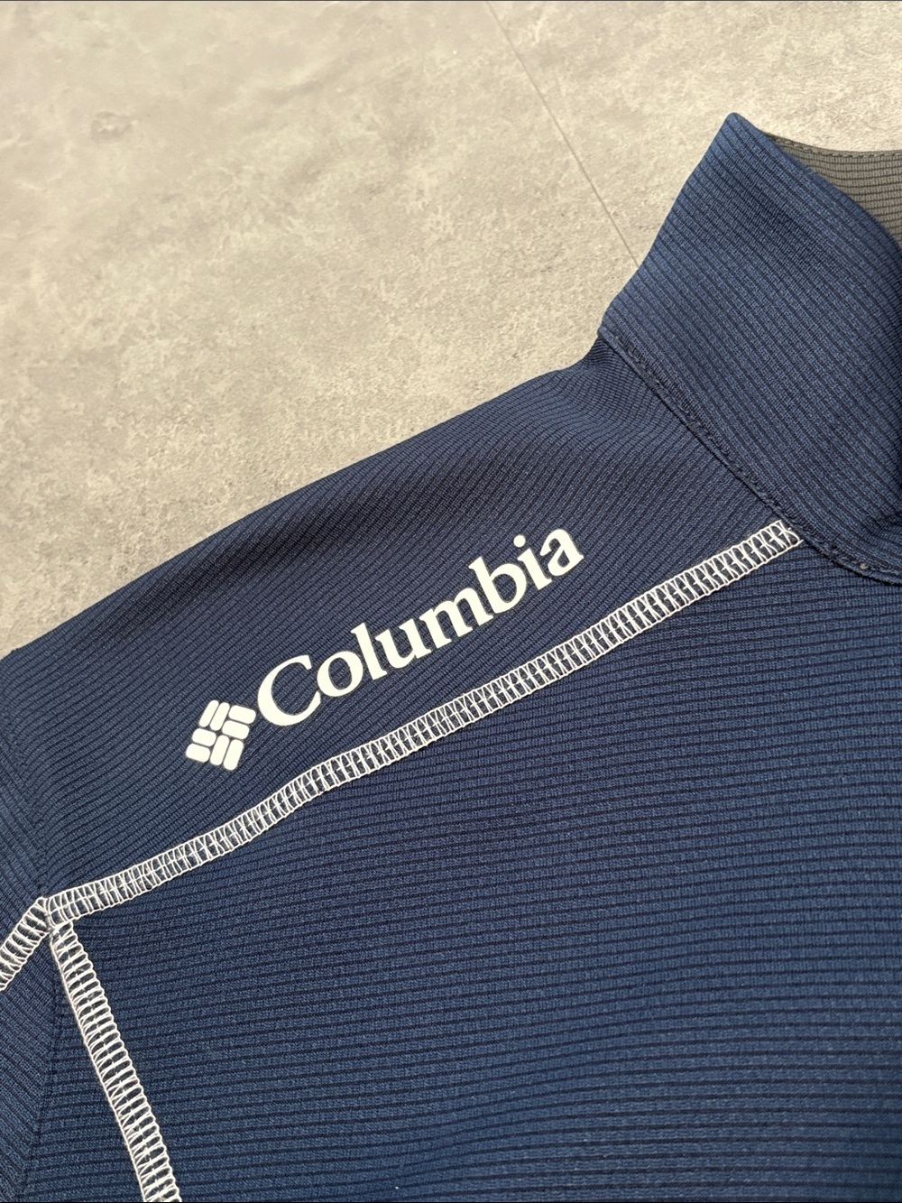 Columbia • Women’s Golf Kent State Half Zip - Picture 6 of 8